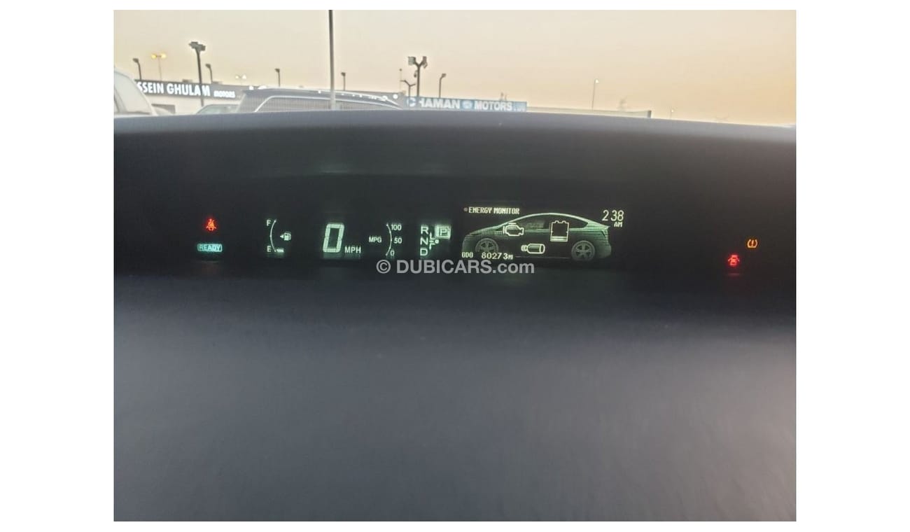 تويوتا برياس 1.8L hybrid  2014