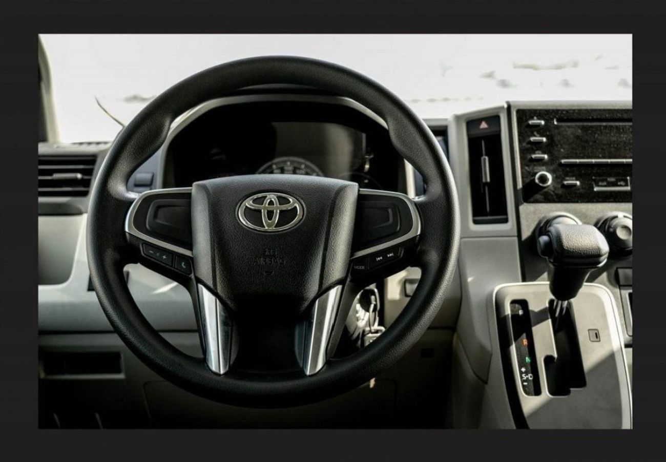 تويوتا هاياس 2023 TOYOTA HIACE 3.5L CARGO 3str Petrol Automatic Zero KM