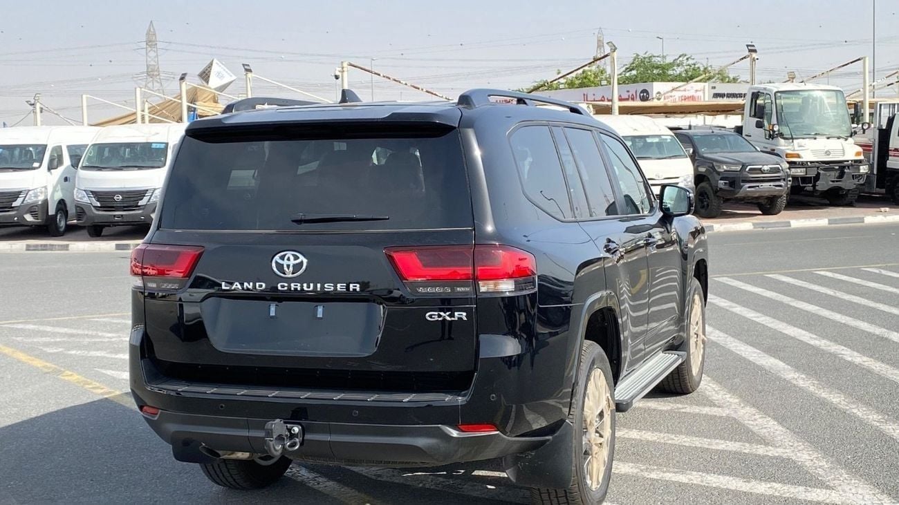 Toyota Land Cruiser GXR 4.0L 4.0 L Petrol Brand New