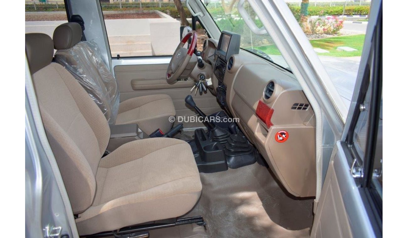 Toyota Land Cruiser 2018 MODEL 71 SAHARA EDITION