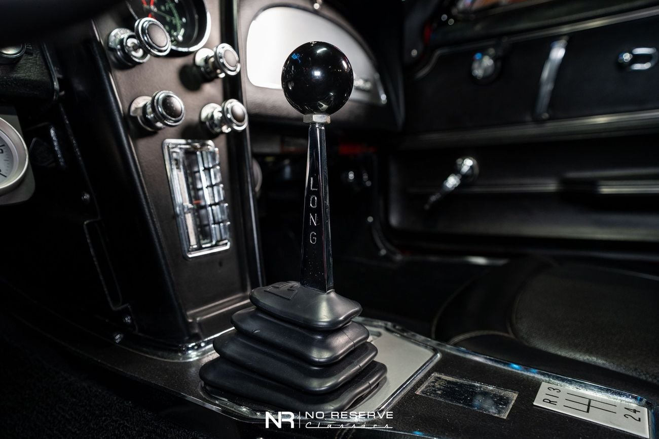 شيفروليه كورفت ZZ502 6 Speed Widebody Restomod