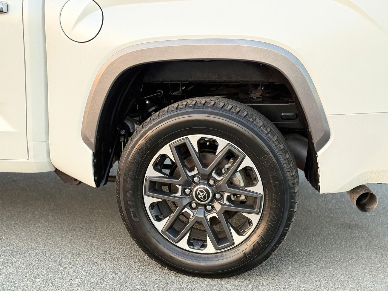 تويوتا تاندرا HYBRID Limited Crewmax panoramic, 360 camera