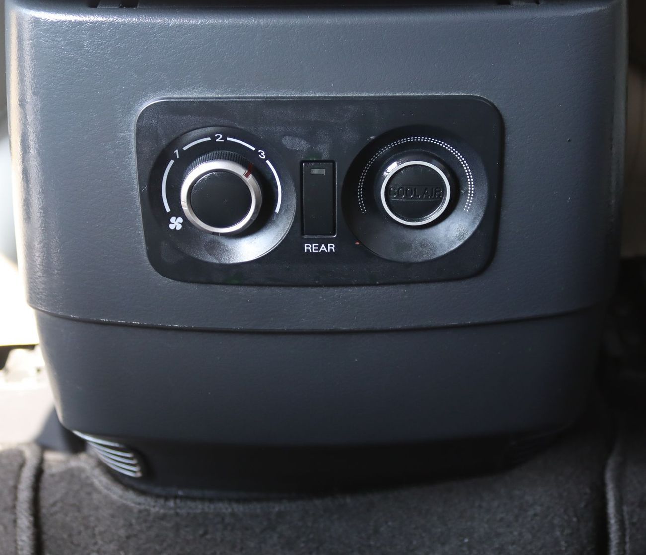 Mitsubishi Pajero GLS Mid 3.0L (175 HP) 2020 Mitsubishi Pajero - GCC - Accident-Free - 3.0L - (V)6 - 7 Seats - Excelle