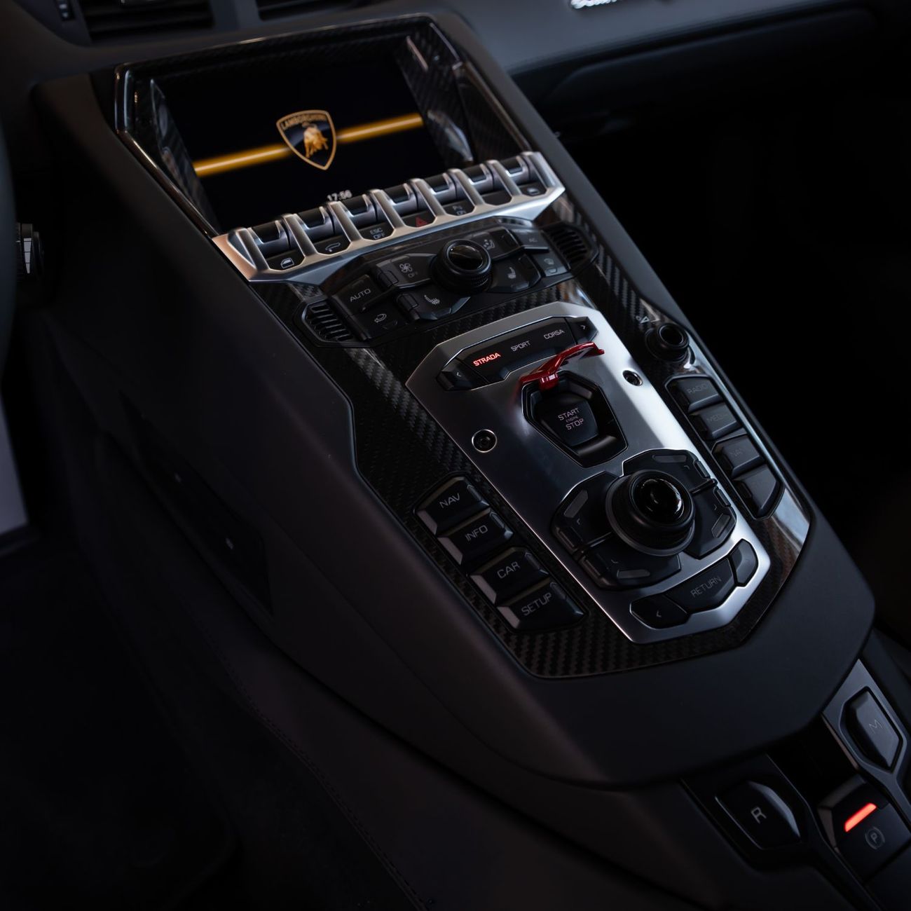 لامبورغيني أفينتادور 2014 LAMBORGHINI AVENTADOR 50th Anniversary Edition ( with Special Exhaust) DONE ONLY 7000KM