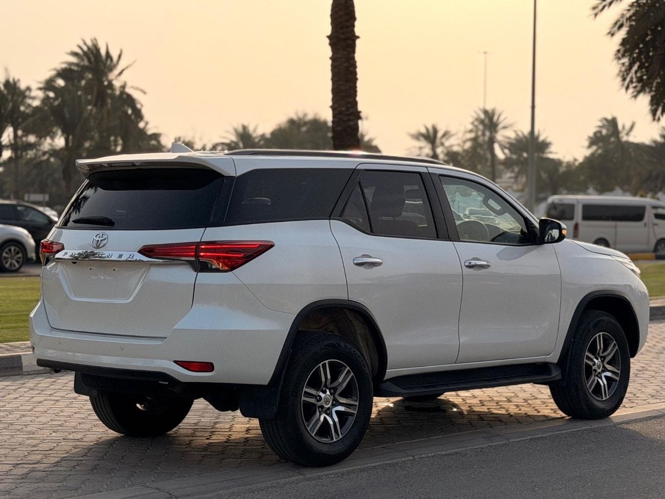 Toyota Fortuner GXL export from Australia