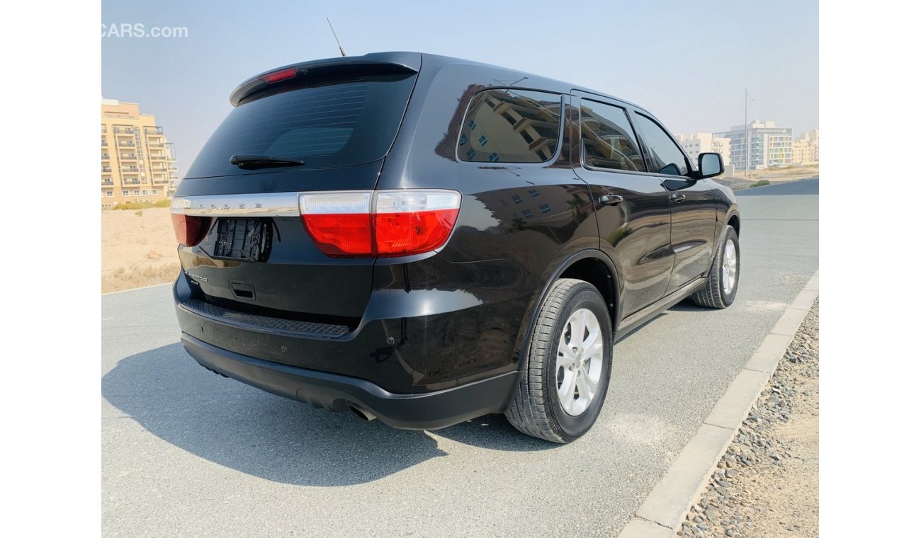 دودج دورانجو AWD GCC 3.6L V6 MINT CONDITION