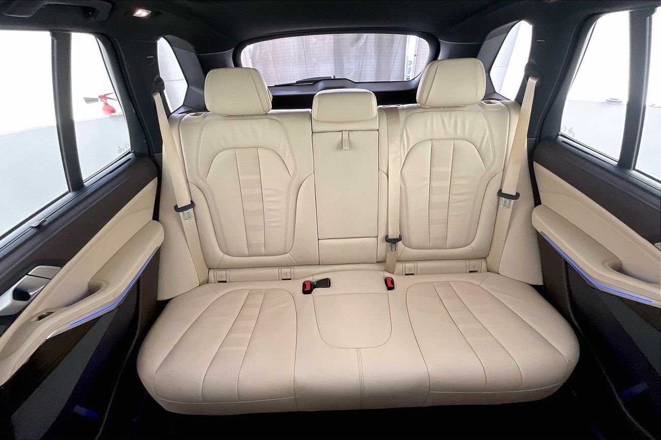 أم جي RX5 Luxury | شامل الضمان | 0 ﺪﻔﻋﺓ ﺃﻮﻟﻯ