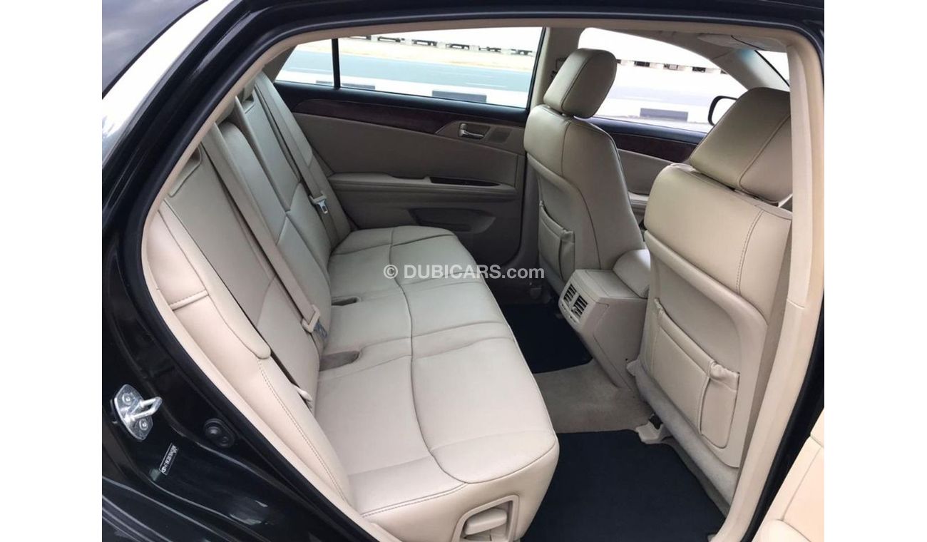 تويوتا افالون تويوتا أفالون ٢٠١١ رقم ٢ للبيع