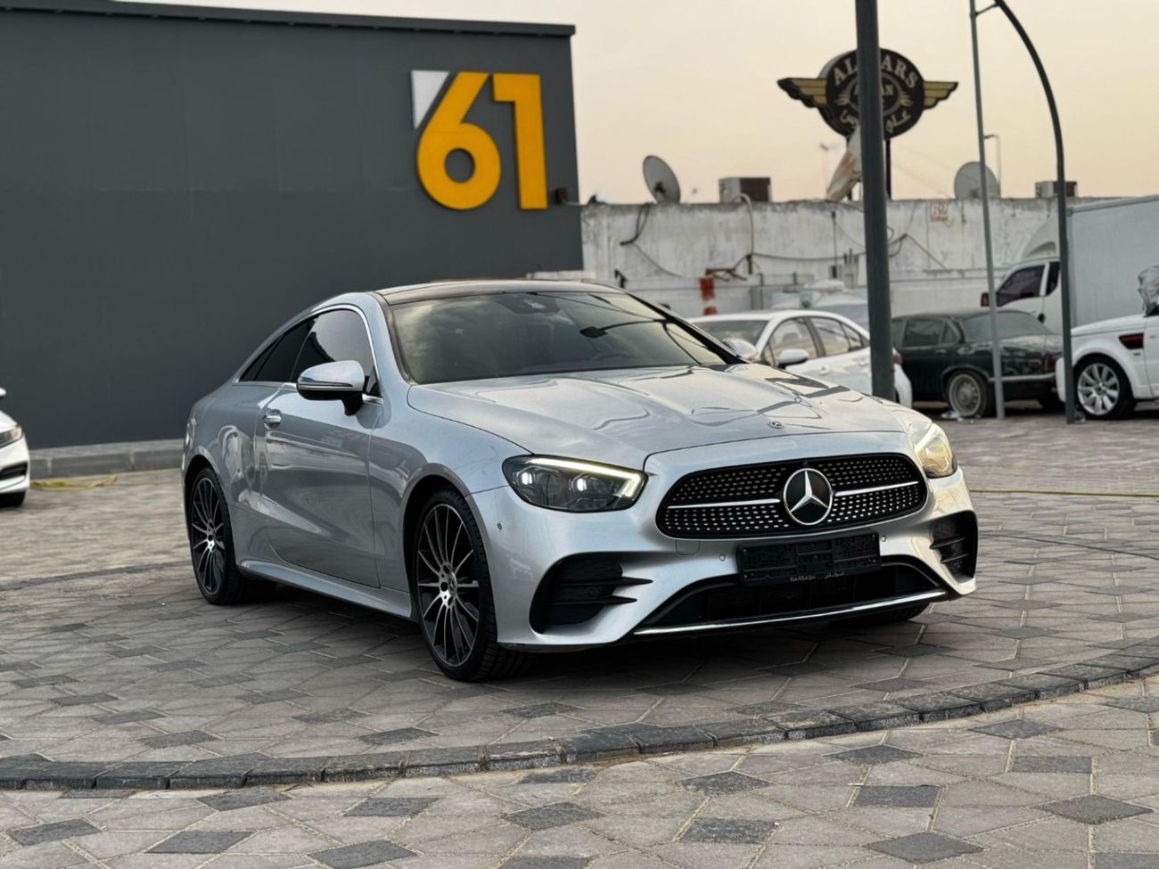 مرسيدس بنز E 200 كوبيه