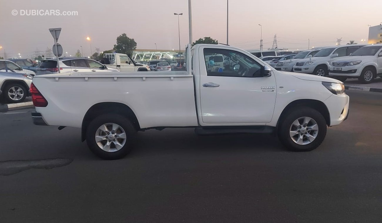 Toyota Hilux DIESEL 2.8 L SINGLE CABIN 4X4 RIGHT HAND DRIVE EXPORT ONLY