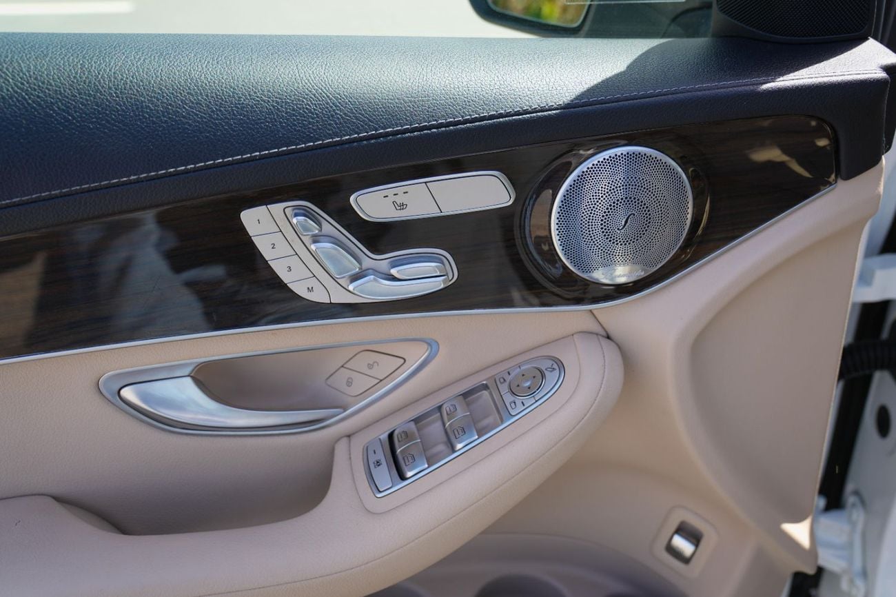 Mercedes-Benz GLC 300