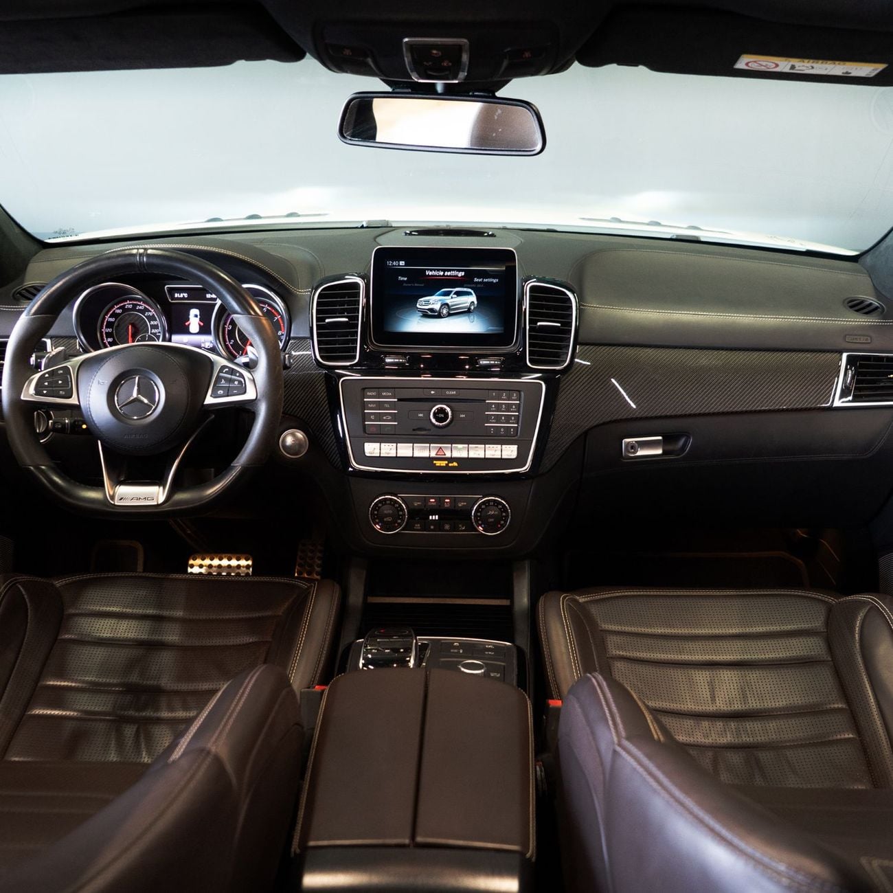 مرسيدس بنز GLS 63 AMG Std 5.5L