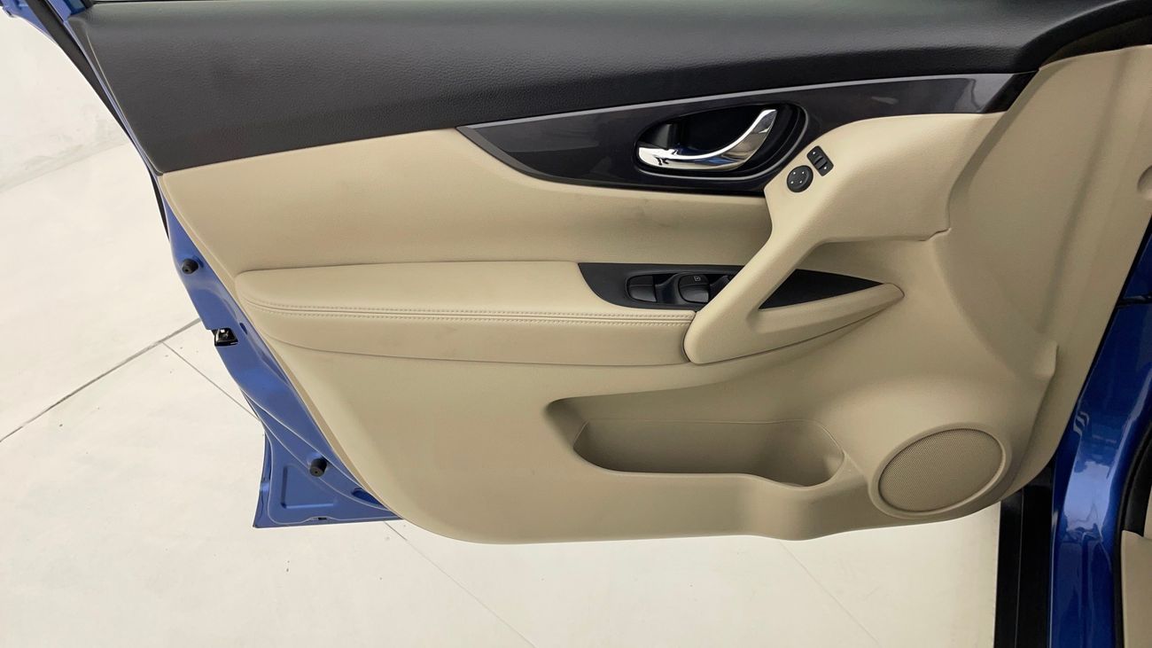 نيسان إكس تريل S 2.5 | بدون دفعة مقدمة | اختبار القيادة في المنزل