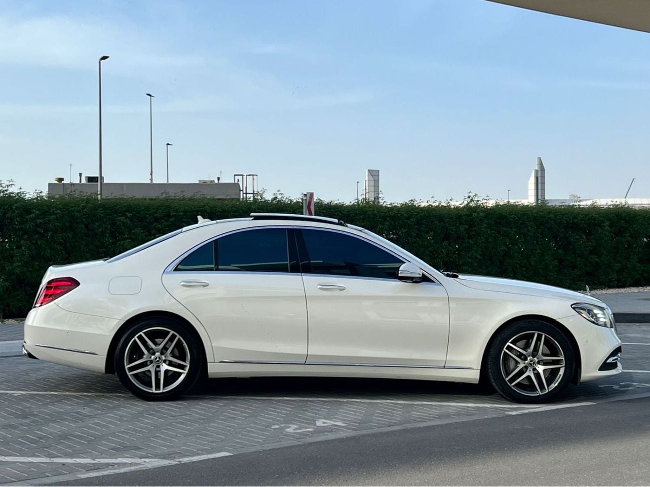 Mercedes-Benz S 400 2020 Mercedes Benz S400 Class 3.0L V6 Twin Turbo Japanese Specs Full Option - 360* CAM HUD - Full Pa