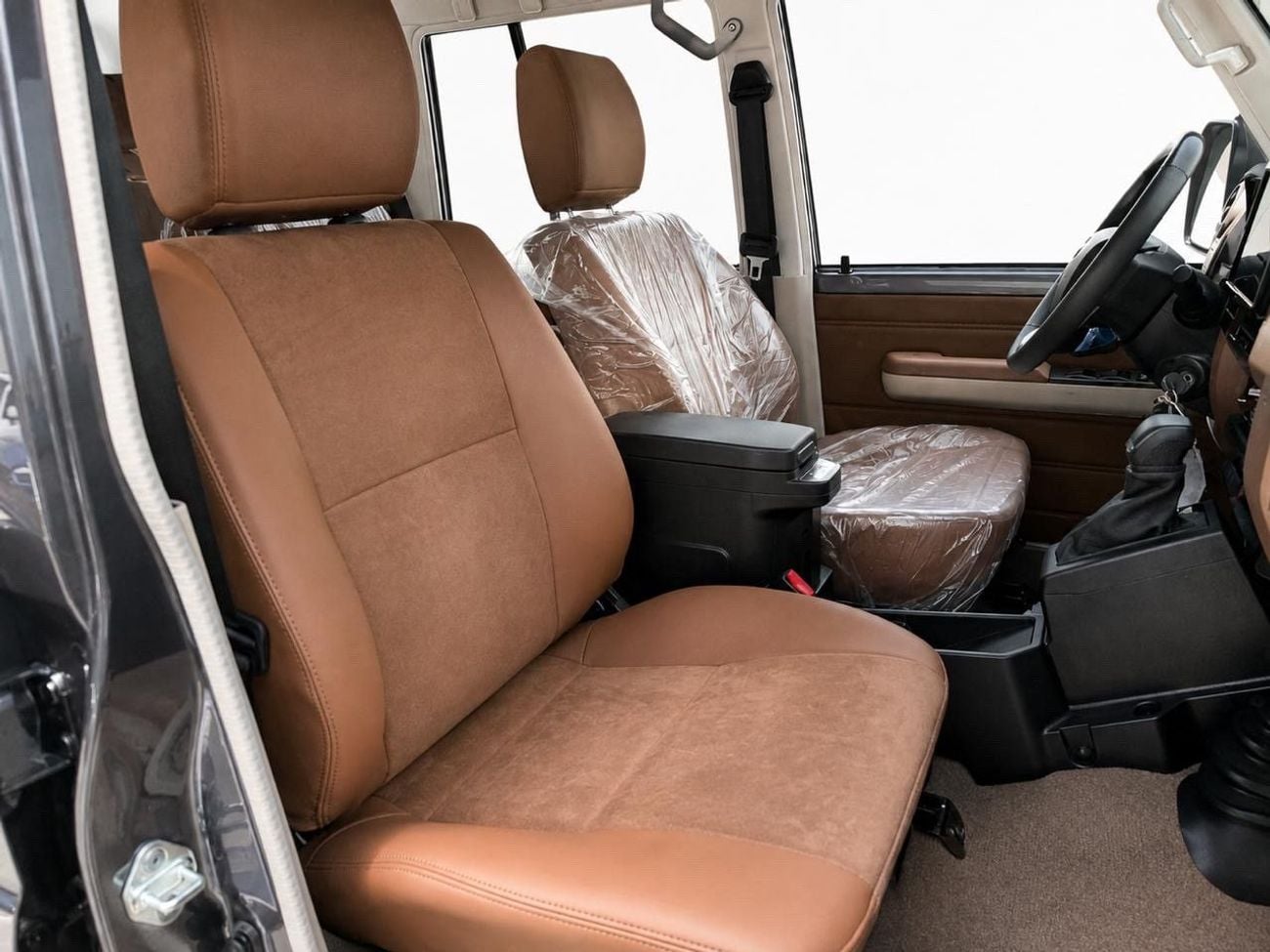 Toyota Land Cruiser LX