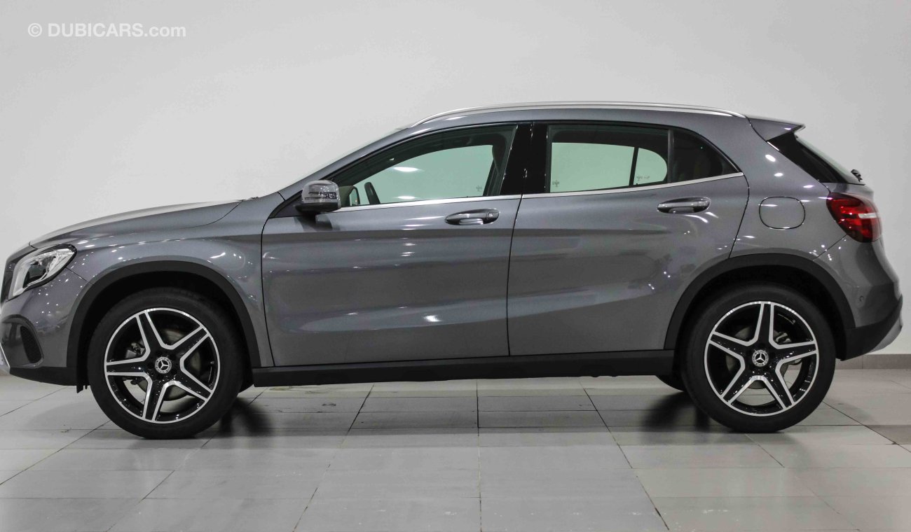 Mercedes-Benz GLA 250 4 Matic