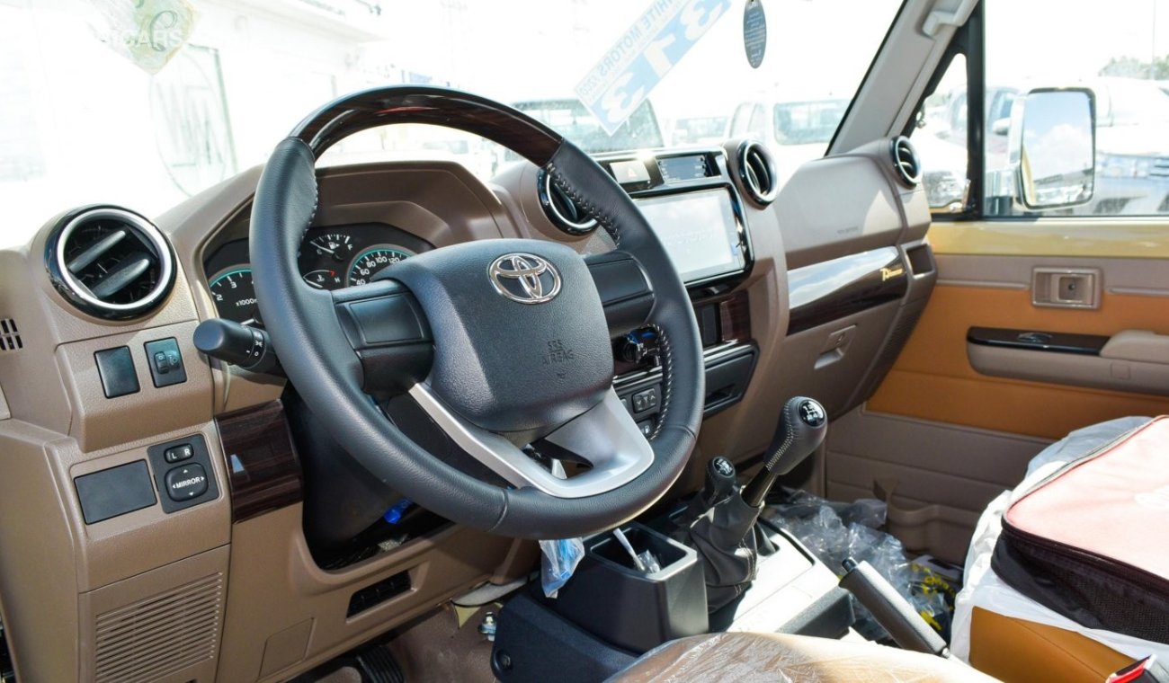 Toyota Land Cruiser Pickup 4.0L V6 Petrol Single Cabin  with Difflock