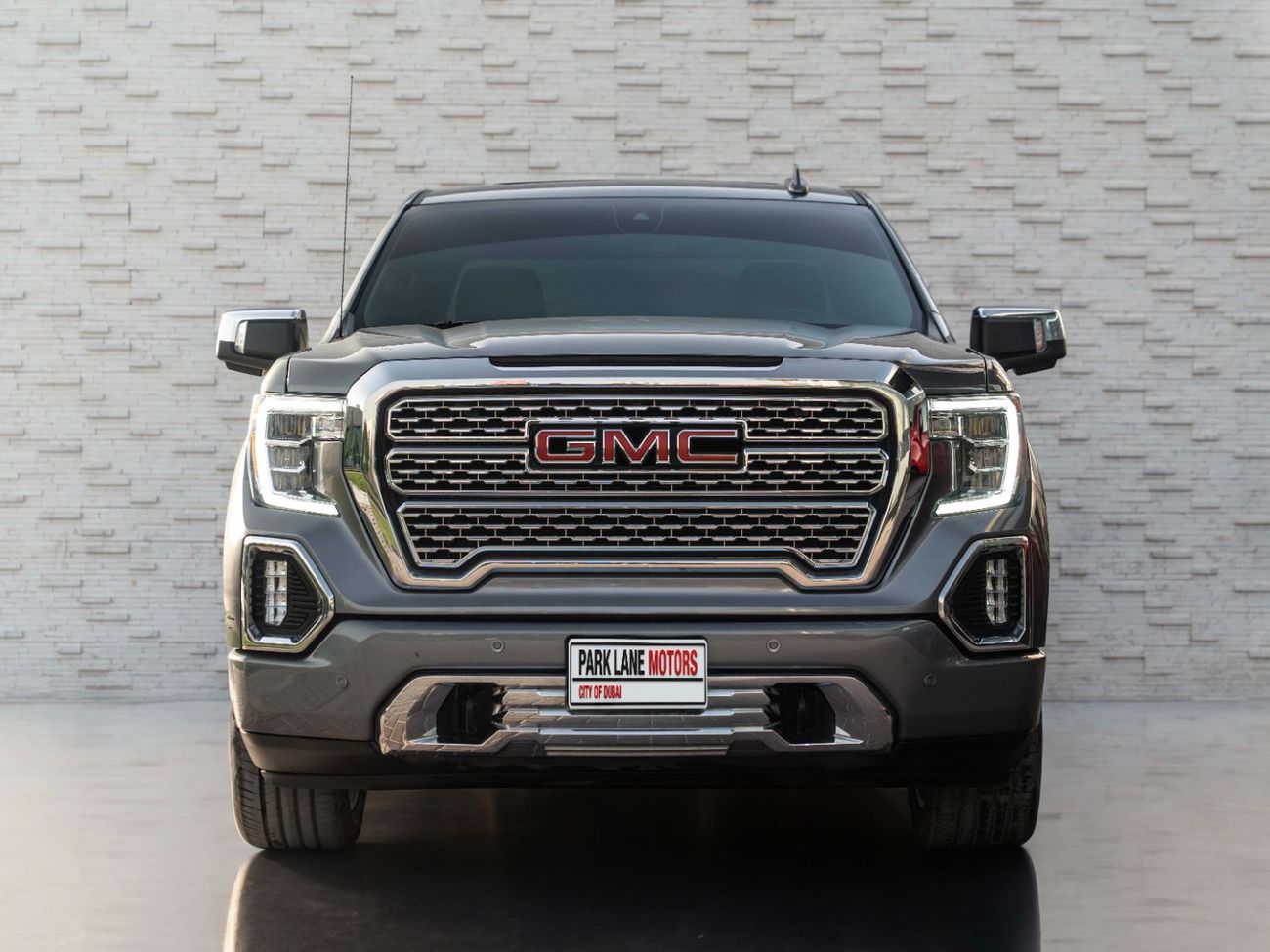 جي أم سي سييرا Denali