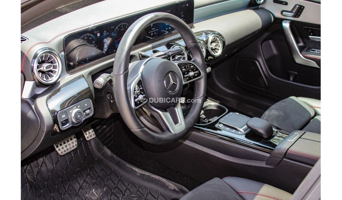 Mercedes-Benz CLA 250 MERCEDES-BENZ CLA 250 WITH WARRANTY