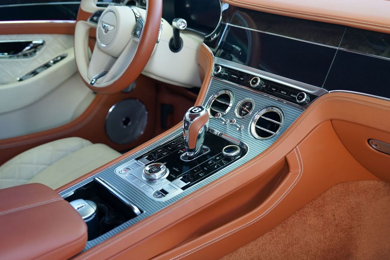 بنتلي كونتيننتال جي تي 6.0L W12 (626 HP)