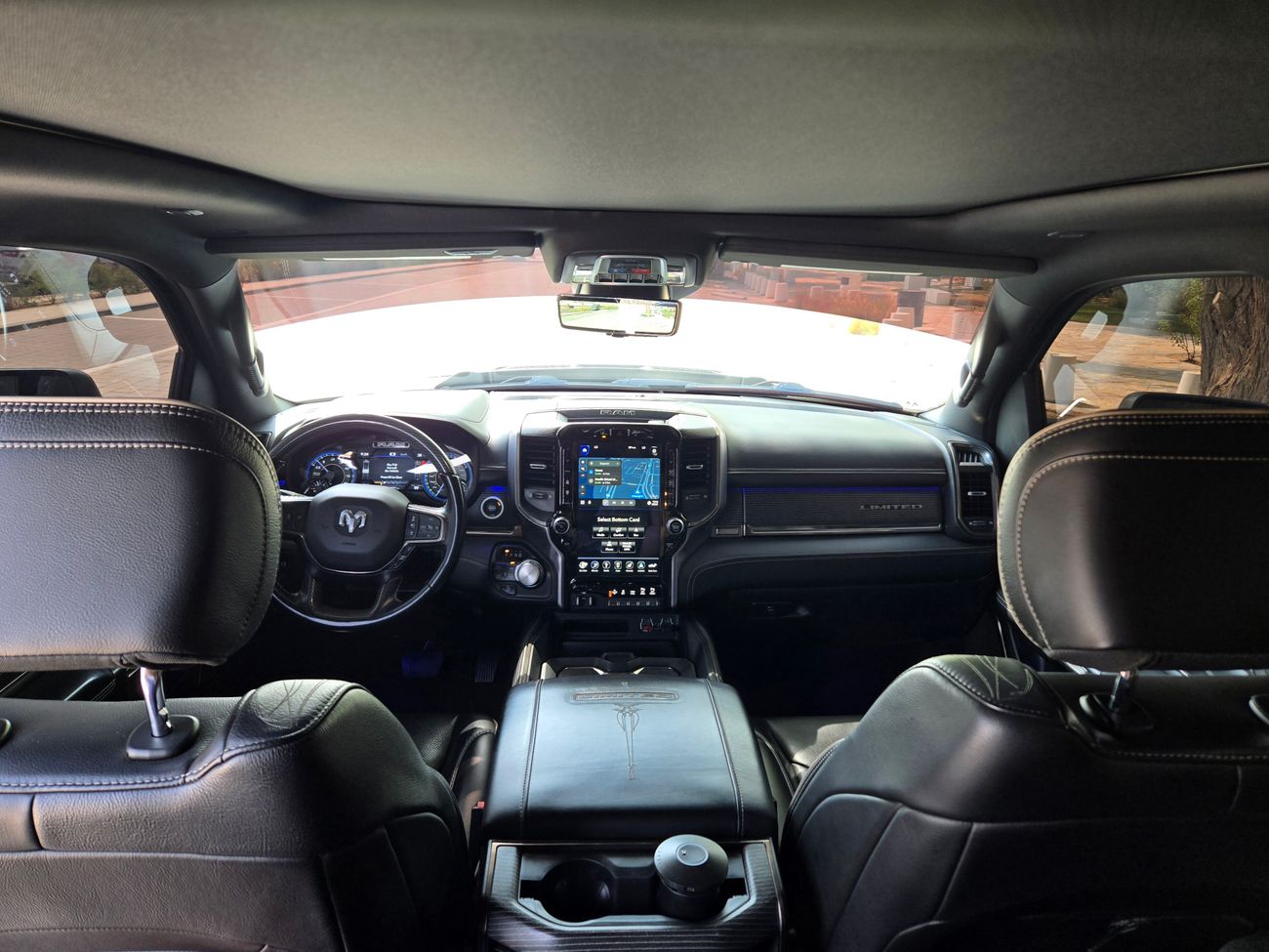 RAM 1500 Limited Night Edition