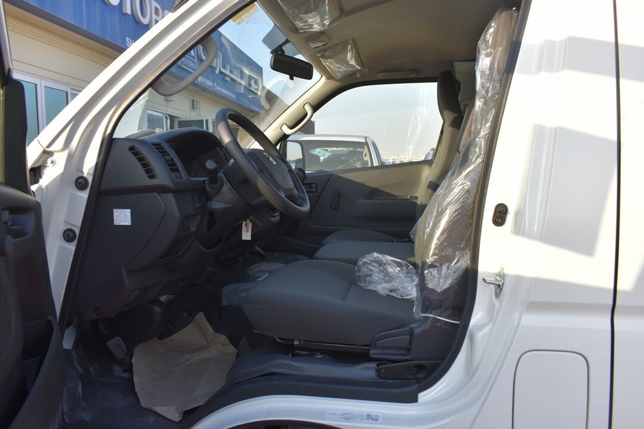 Toyota Hiace Standard Roof M/T 2.7L Petrol -24YM - PANEL VAN 0KM