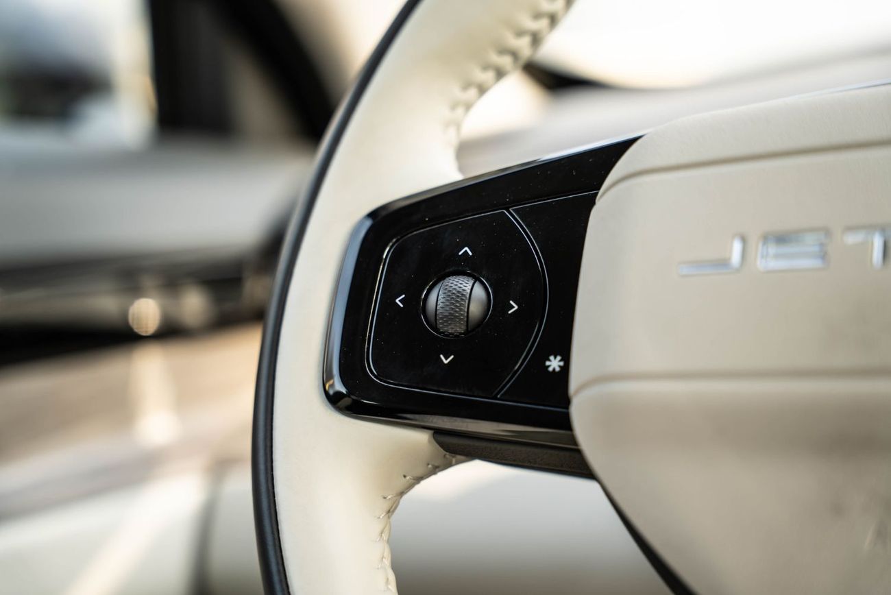 Jetour Dashing Flagship 2024 GCC 1.6L Turbo 4 Cylinders Low Mileage