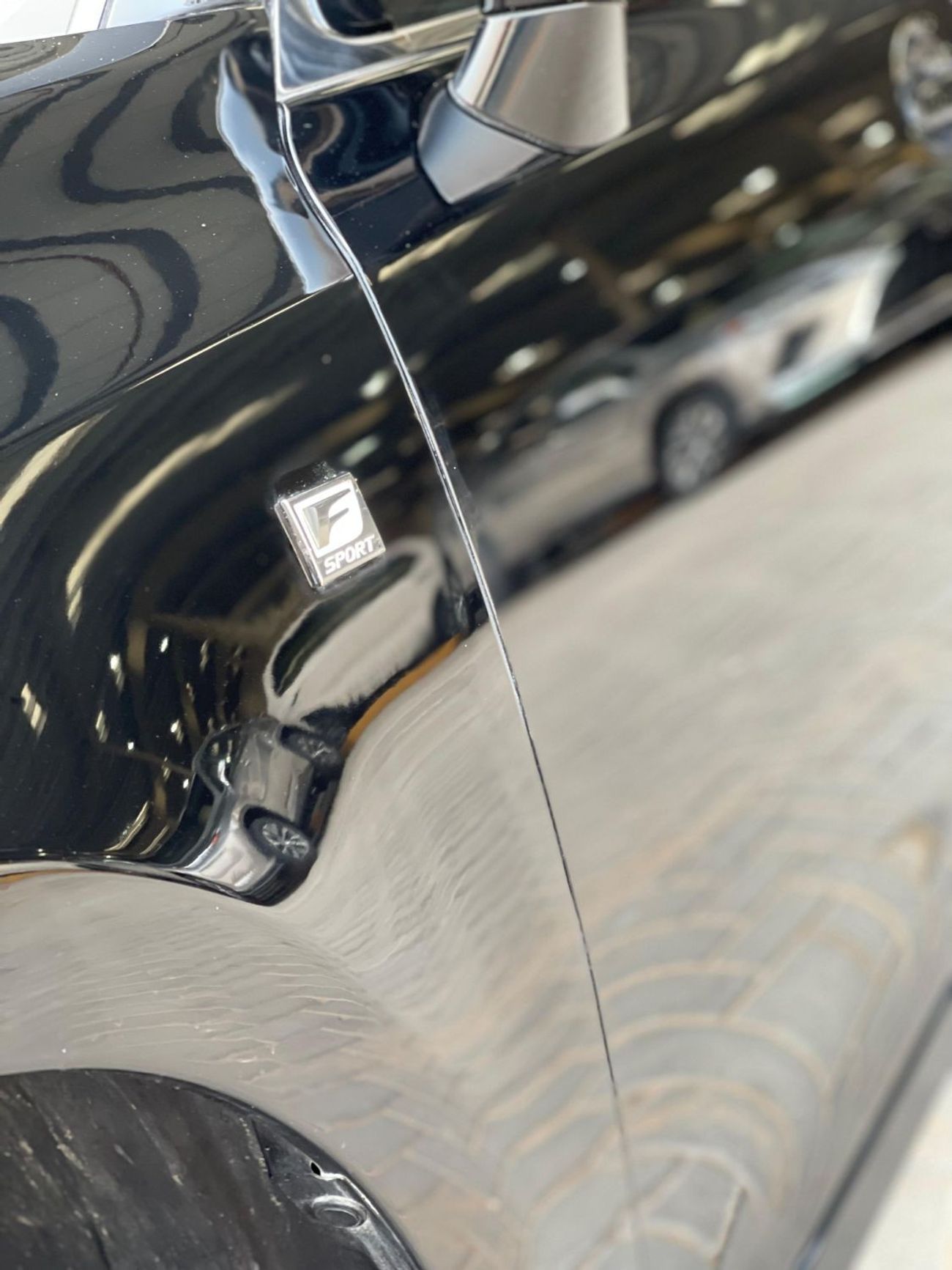 لكزس GS 350 F-Sport 3.5L REAR WHEEL DRIVE / BIG AND COMFORT SEATS / 8 SPEEDS / IN PERFECT CONDITION