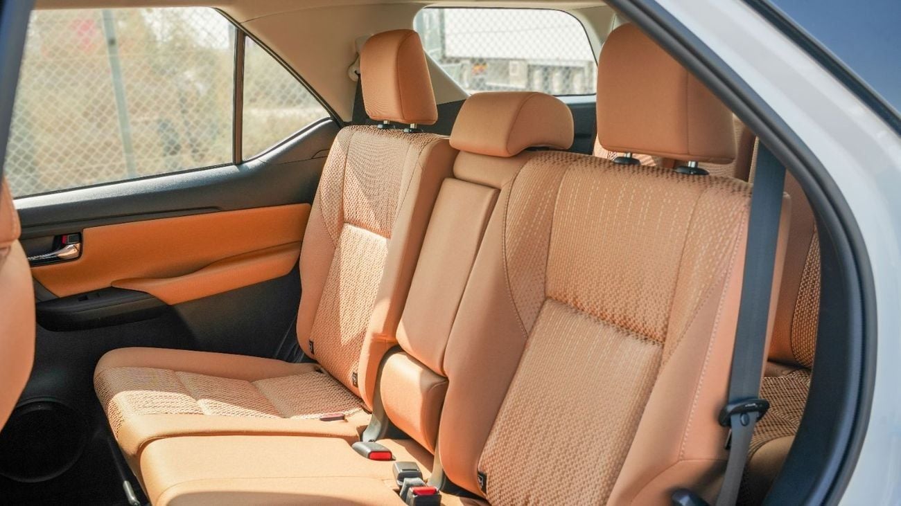 تويوتا فورتونر 2025 Toyota Fortuner GX 2.7L At Petrol 