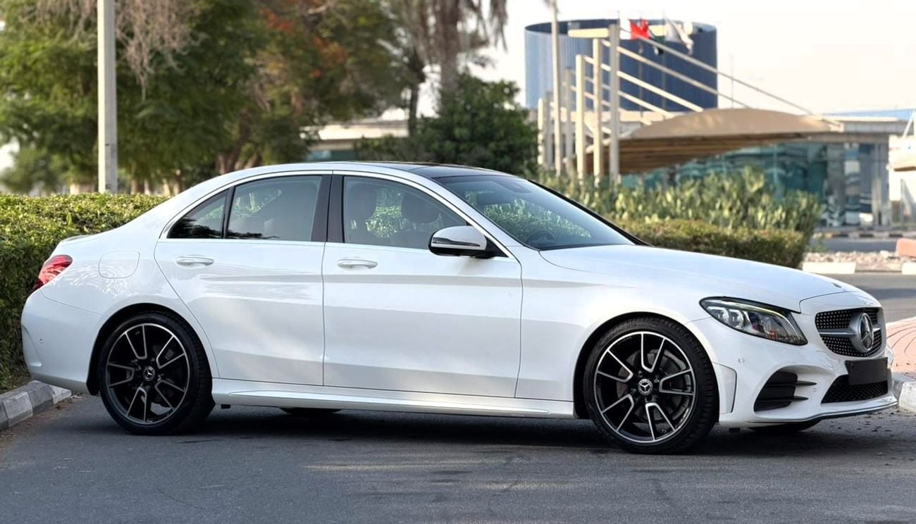 Mercedes Benz C200 AVANTGARDE