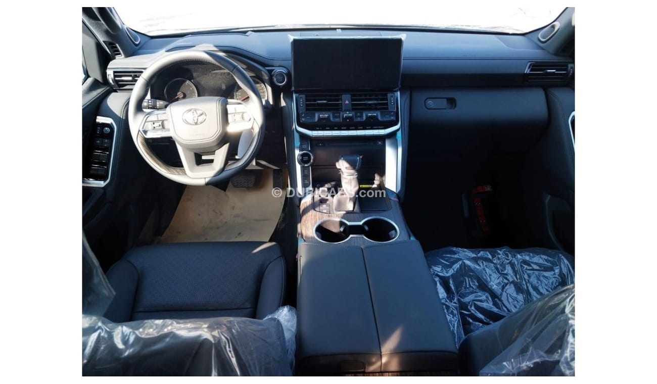 تويوتا لاند كروزر 3.3L VX.R FULL OPTION