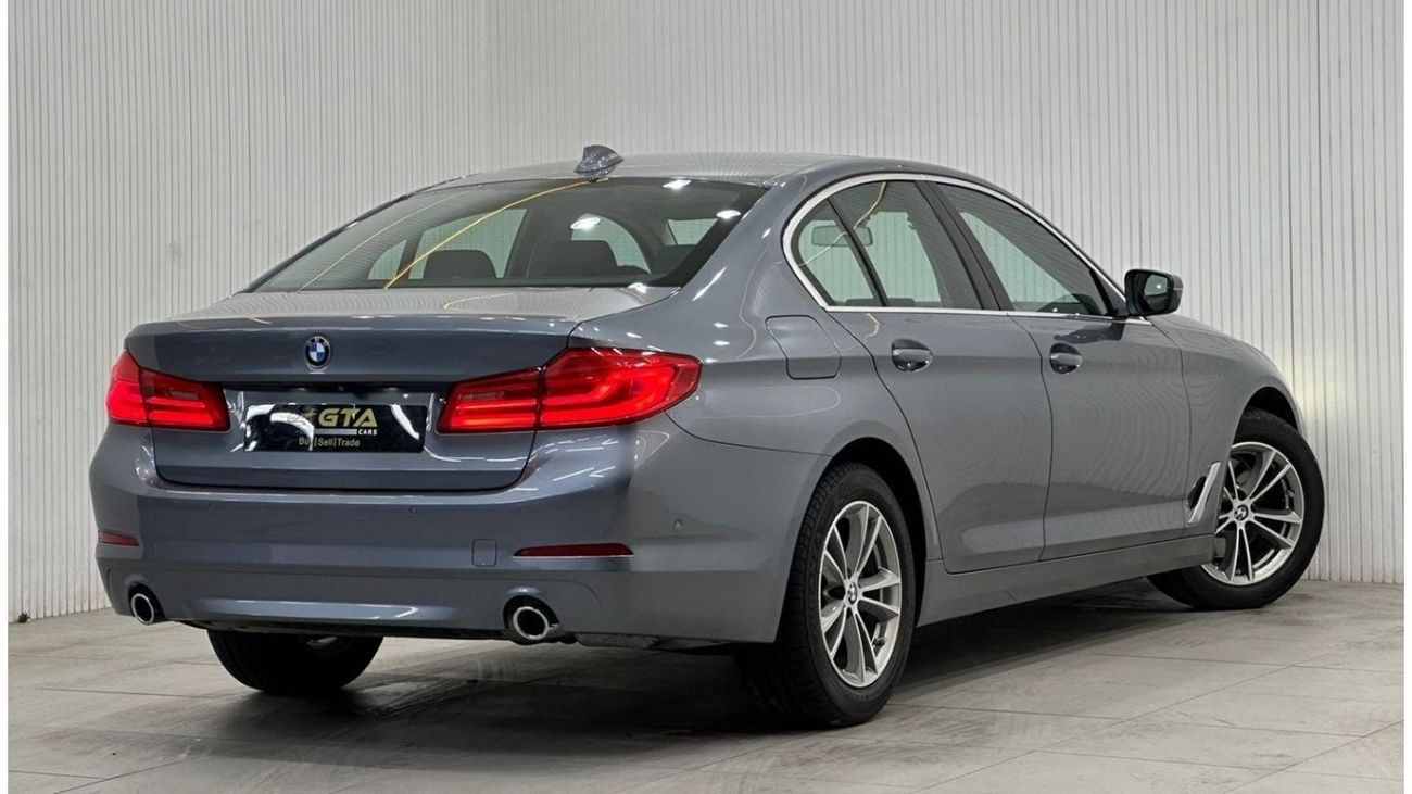 بي أم دبليو 520i Std 2020 BMW 520i, August 2024 BMW Warranty + Service Pack, Low Kms, GCC