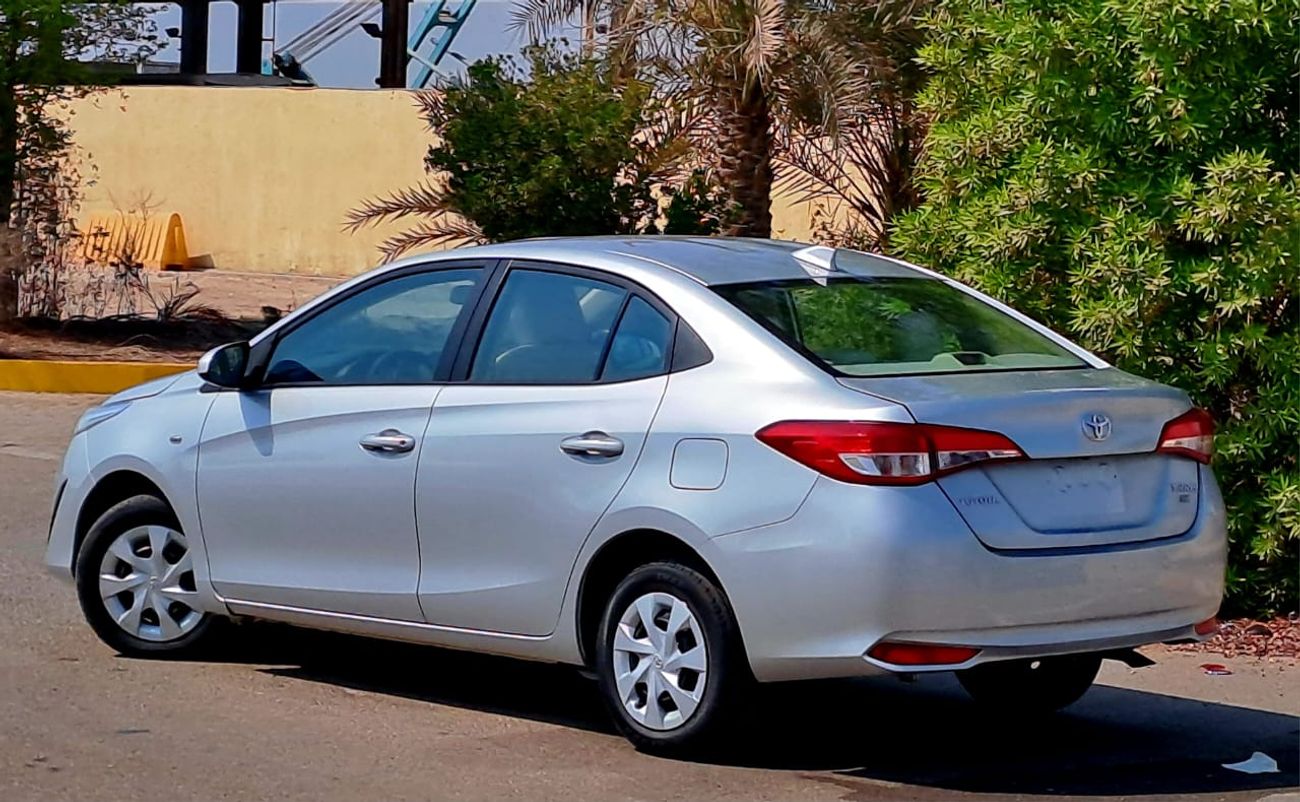 Toyota Yaris SE 1.5L Sedan  520-Monthly l GCC l Cruise, Camera, GPS l Accident Free