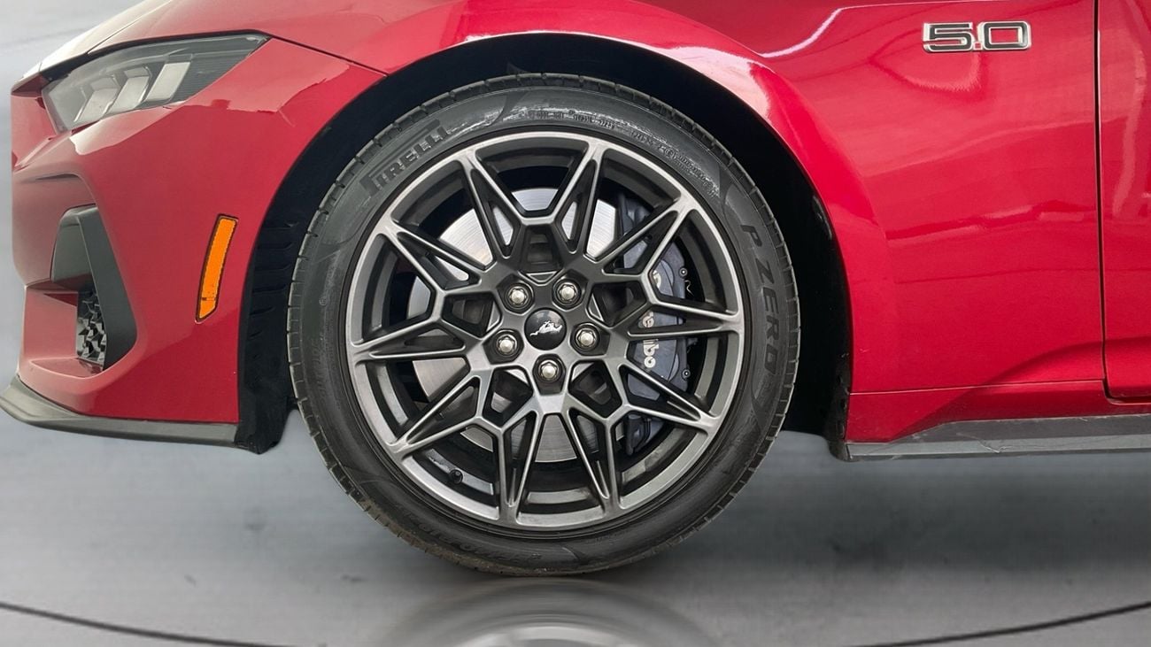 فورد موستانج GT PREMIUM 5.0 V8 GT AUTO FASTBACK | شامل الضمان | 0 ﺪﻔﻋﺓ ﺃﻮﻟﻯ