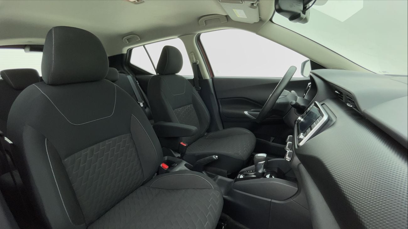 Nissan Kicks SV 1.6 | Zero Down Payment | Free Home Test Drive