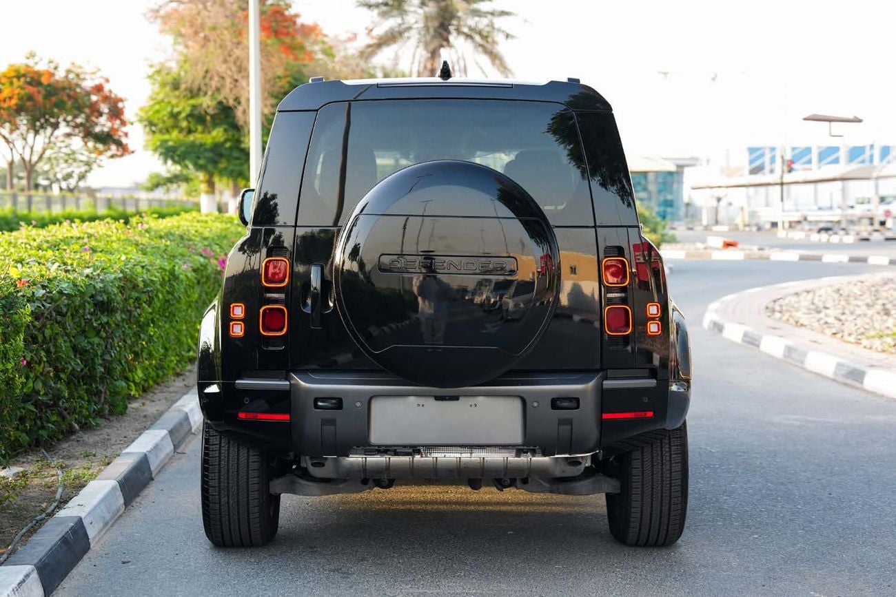 لاند روفر Defender 110 S P300 LAND ROVER DEFENDER 110 P300