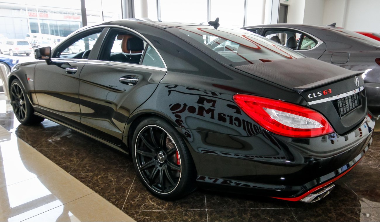 Mercedes-Benz CLS 63 AMG V8 BITURBO