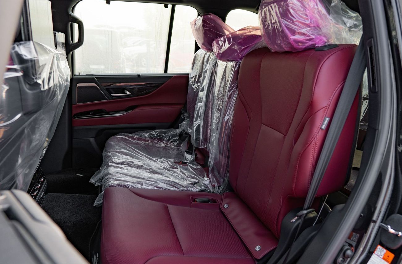 لكزس LX 700h 2026 Lexus LX700h Signature 3.5L AT Hybrid 7Seats (Black-Red)