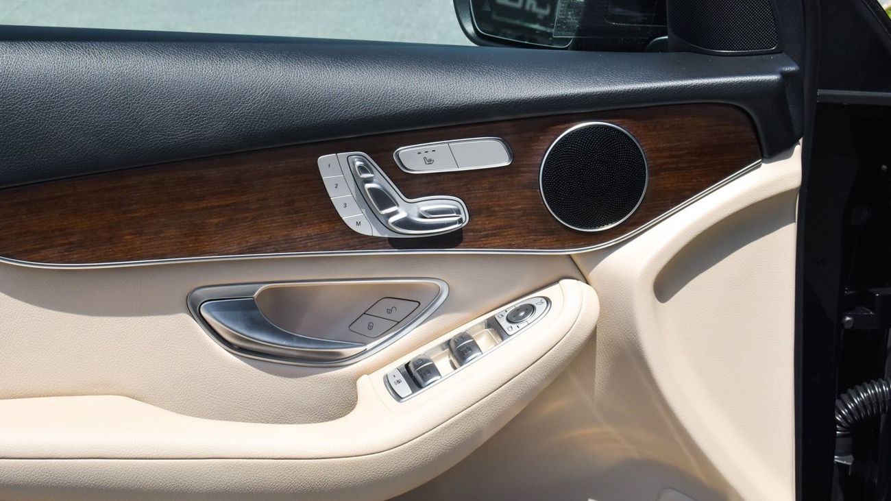 Mercedes-Benz GLC 300