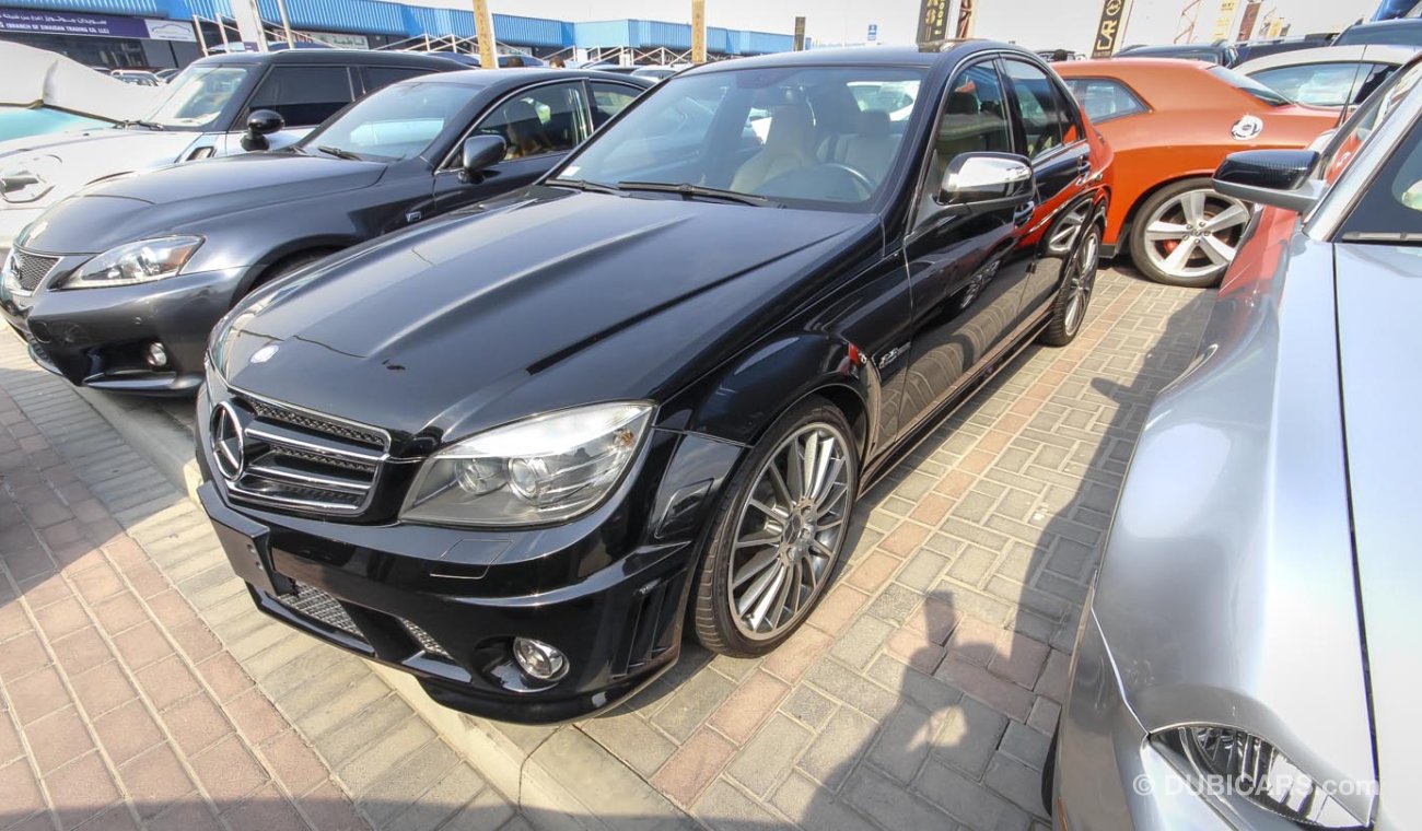 Mercedes-Benz C 63 AMG