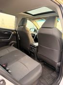 Toyota RAV4 Hybrid XLE 2.5L