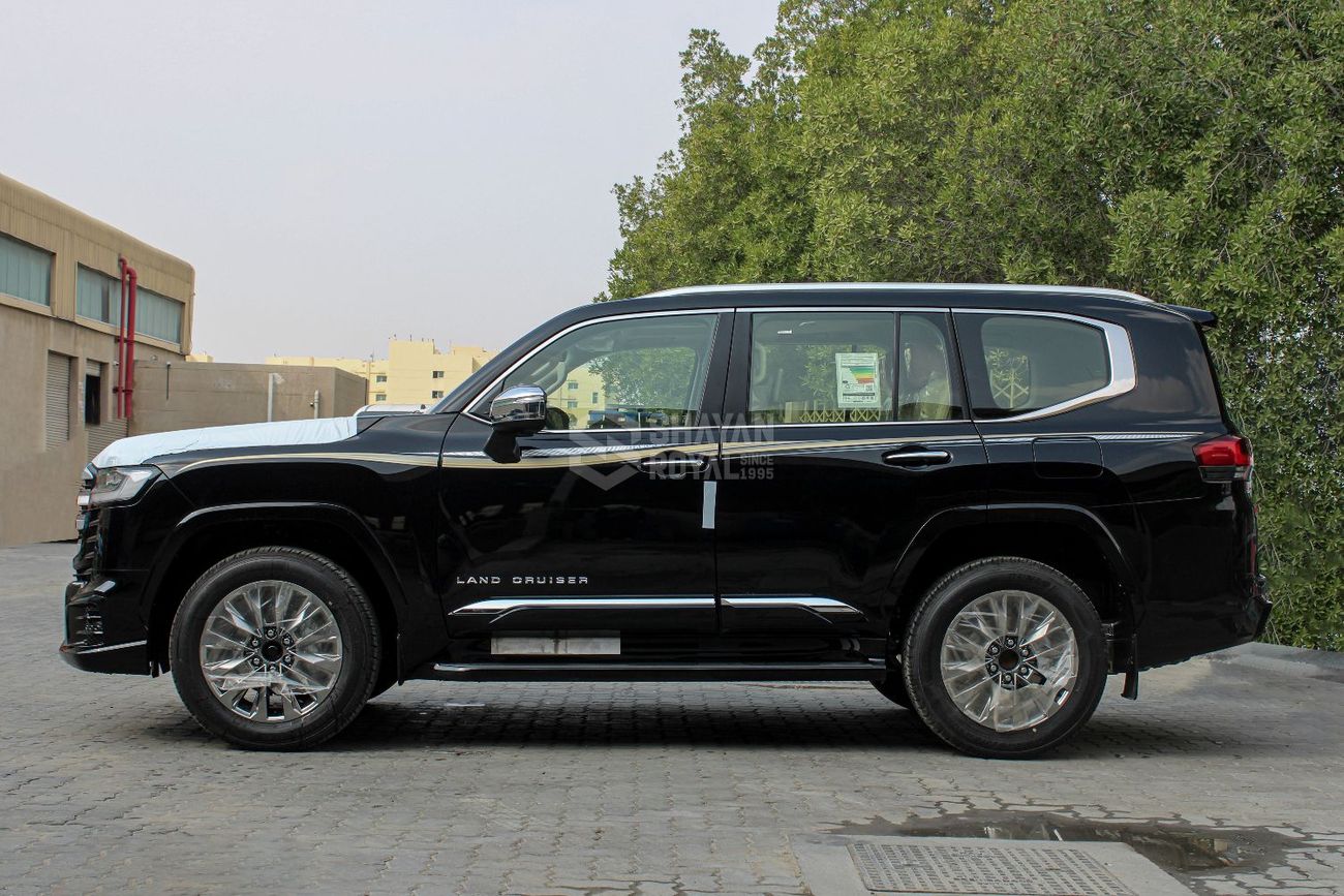 تويوتا لاند كروزر LHD LC300 4.0L PETROL V6 VX FULL OPTION WITH RADAR | SOFT DOOR CLOSING AT 7-SEATS 2026MY