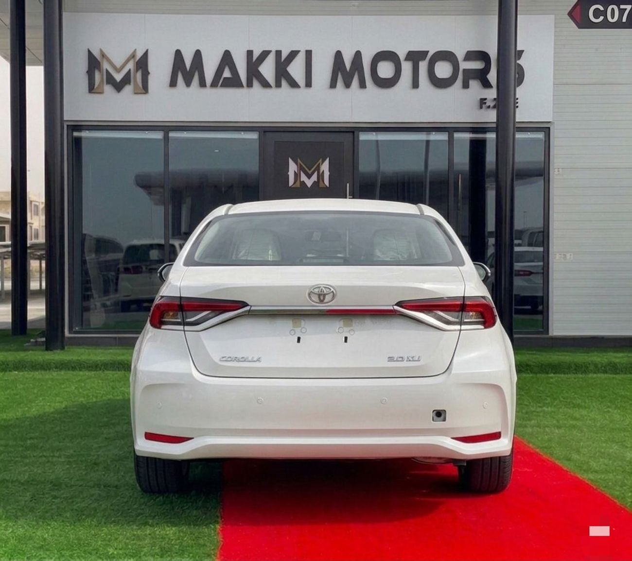 تويوتا كورولا XLI 2.0L STD FWD