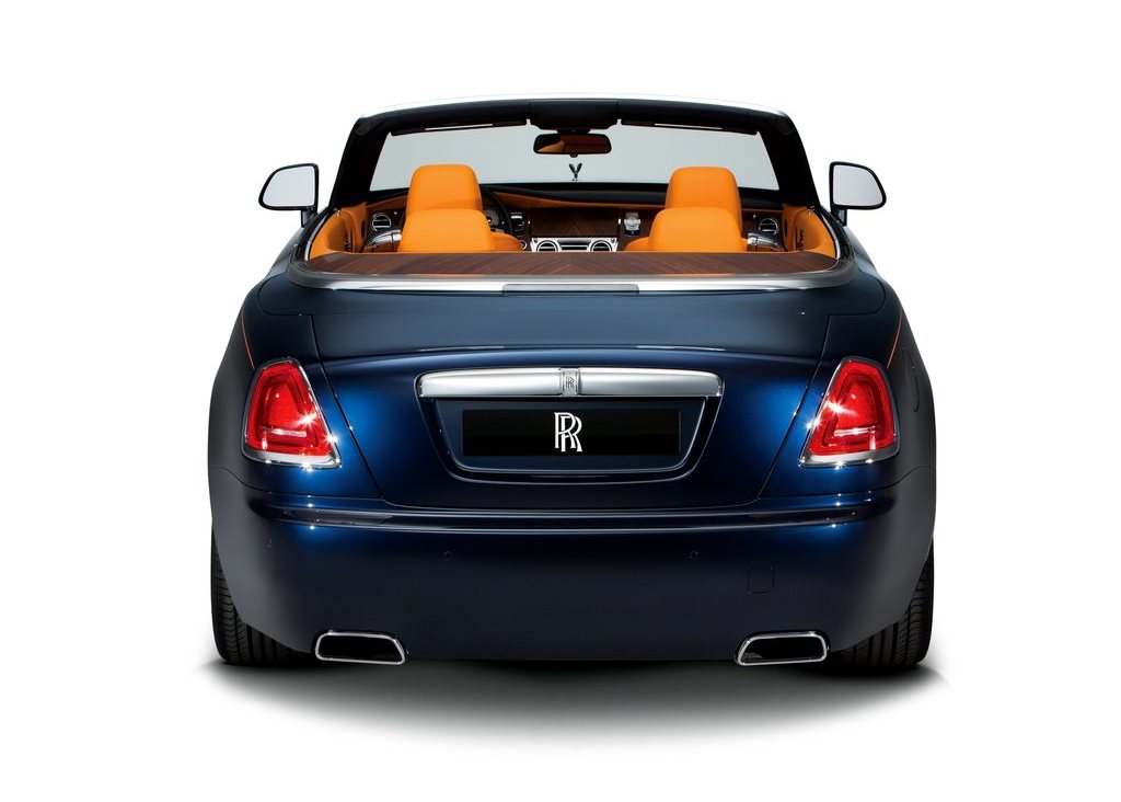 Rolls-Royce Dawn exterior - Rear