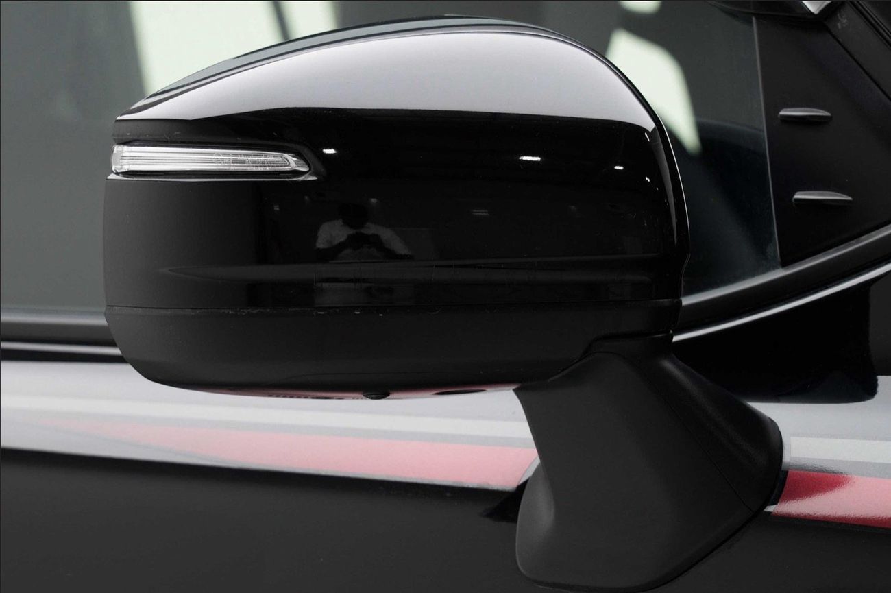 تويوتا لاند كروزر LC300 GR Sport 3.5 L Twin‑Turbo Petrol High A/T