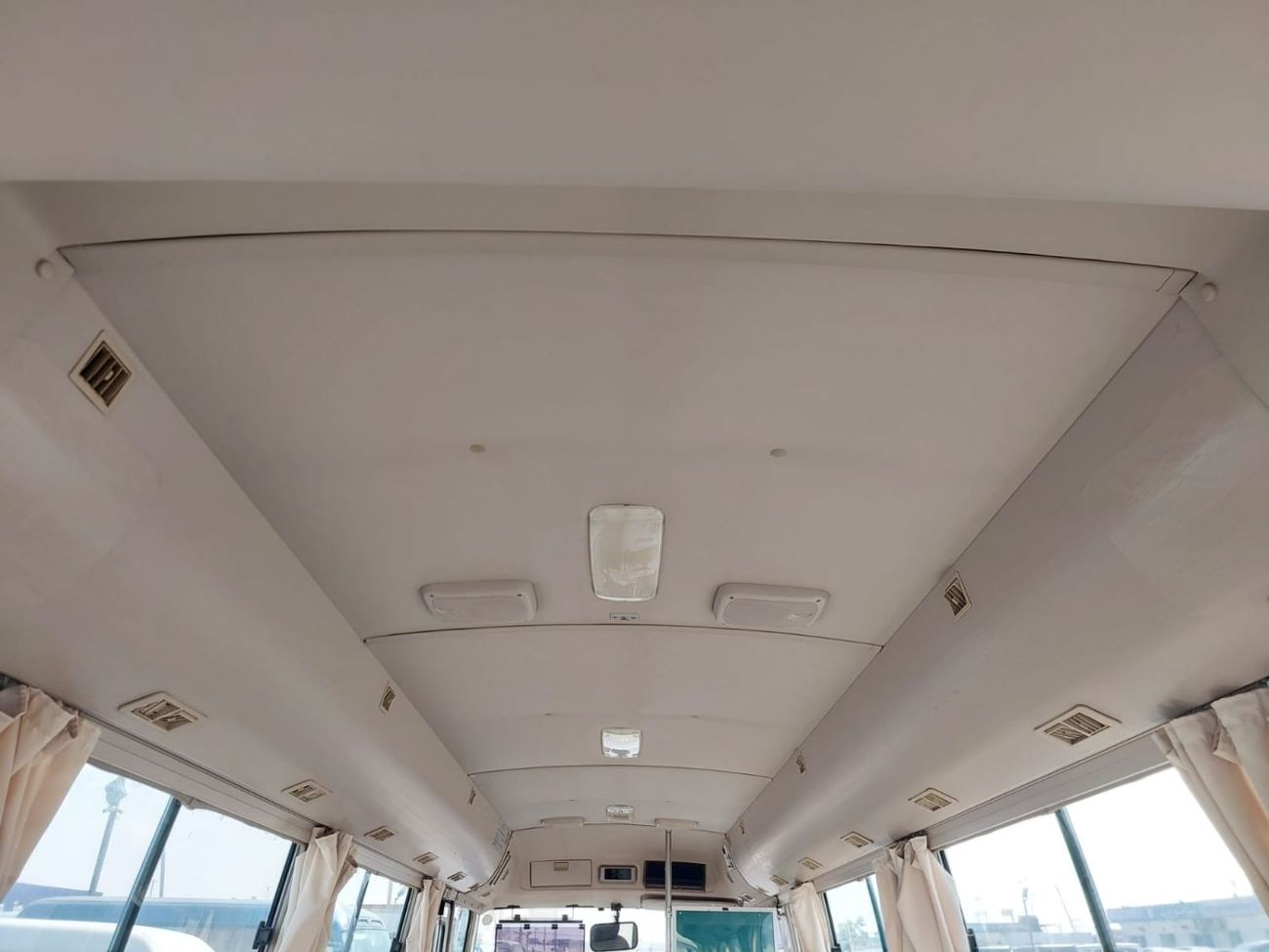 ميتسوبيشي روزا (RAMADAN OFFER) MITSUBISHI ROSA BUS RHD 2006 MODEL 4.9 L DIESEL MANUAL(PM00149)