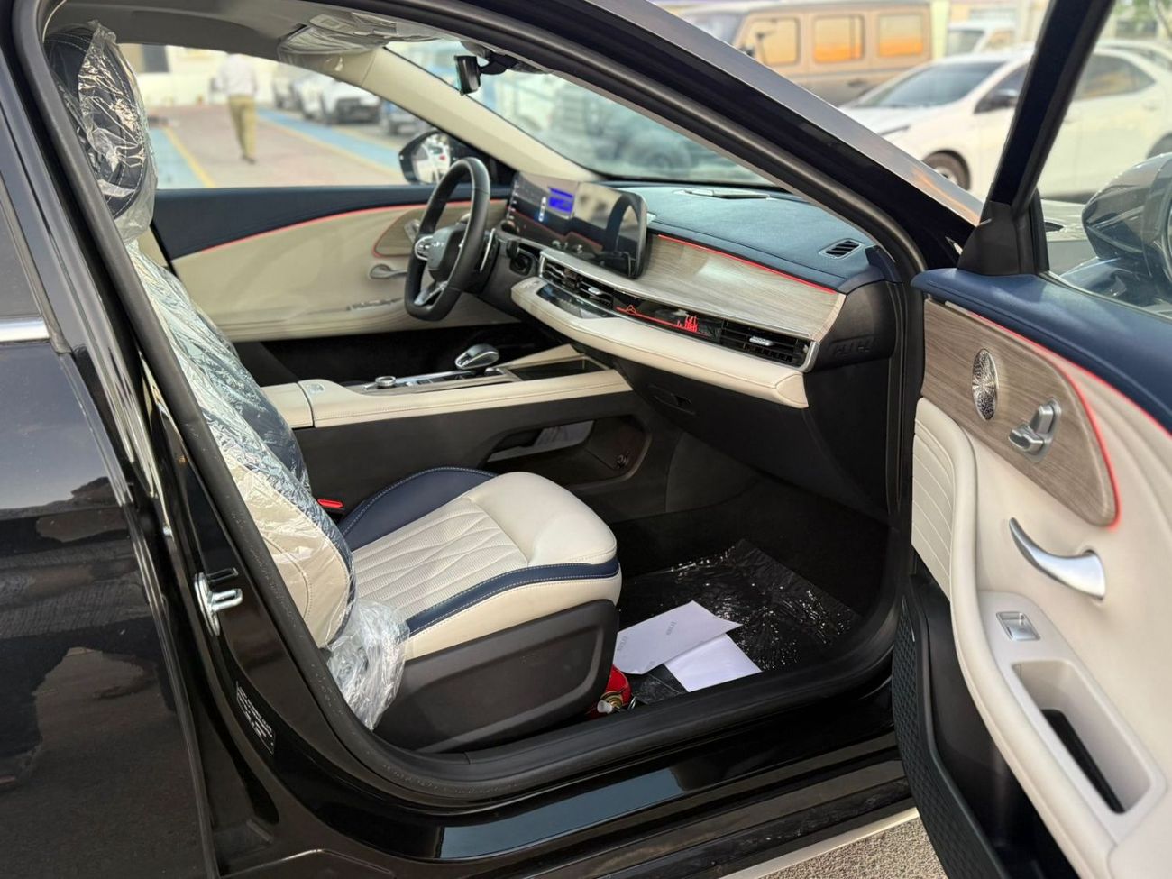 Chery Arrizo 8 CHERY ARRIZO 8 - FLAGSHIP 2.0L Turbo - GCC Specs - BRAND NEW 2024 MODEL