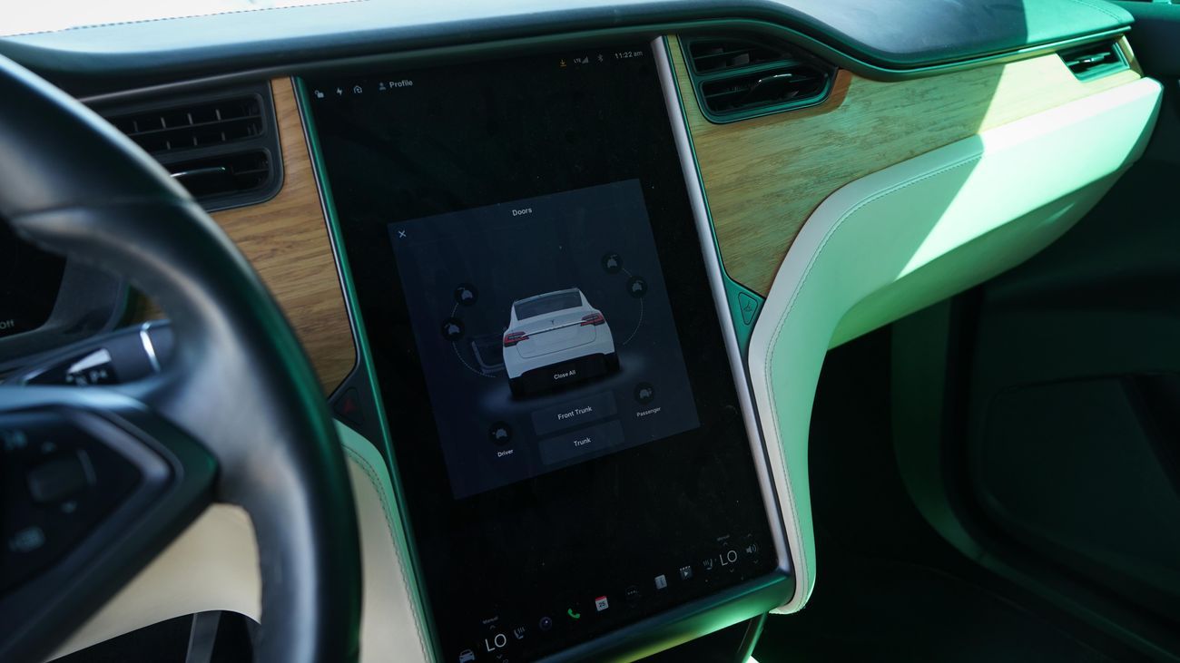 تسلا موديل اكس