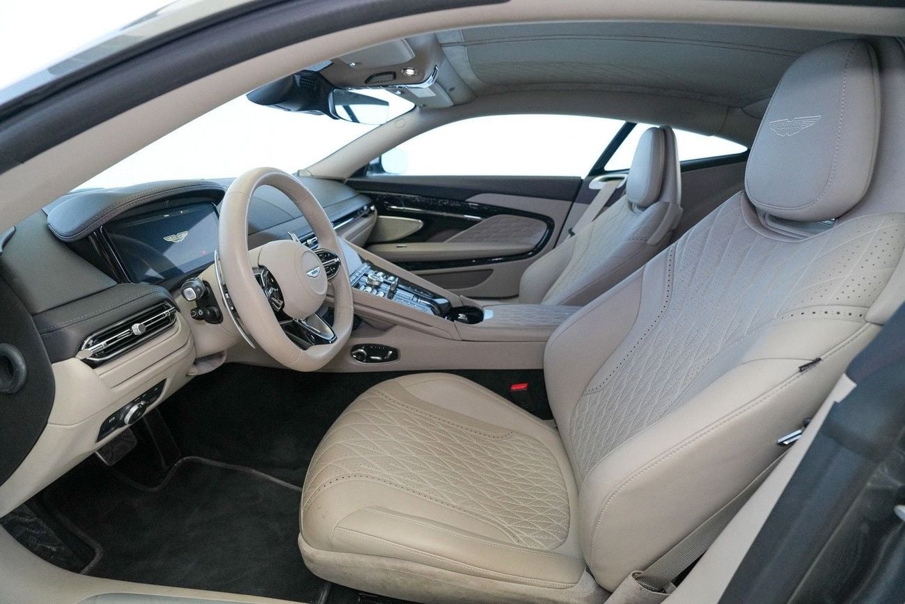Aston Martin DB12 STD