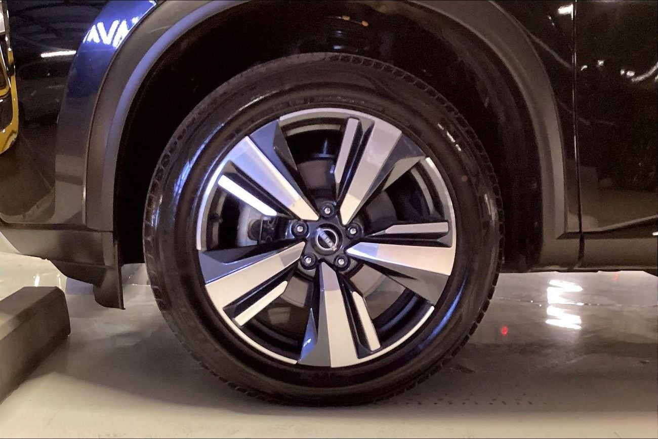 نيسان إكس تريل 2.5 SL 4WD 7STR AUTO | شامل الضمان | 0 ﺪﻔﻋﺓ ﺃﻮﻟﻯ